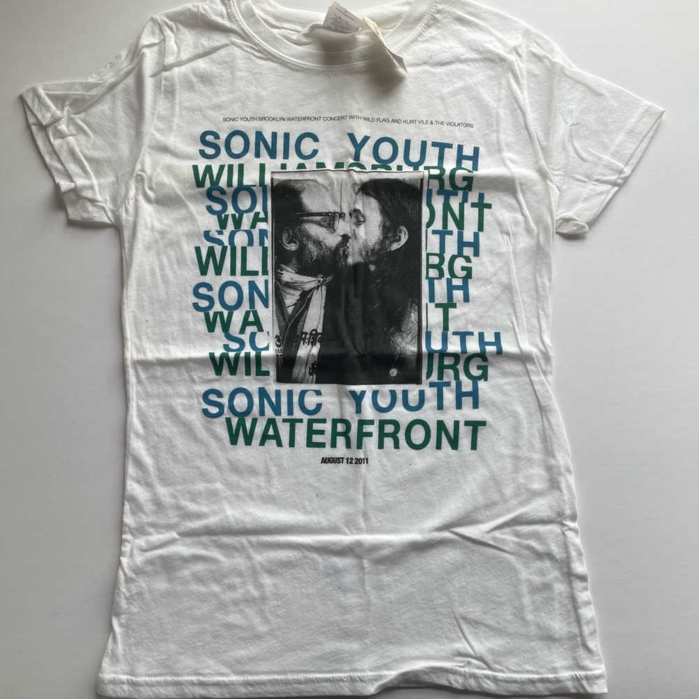 Sonic Youth- Williamsburg Waterfront Shirt Women’s Large New with Tags